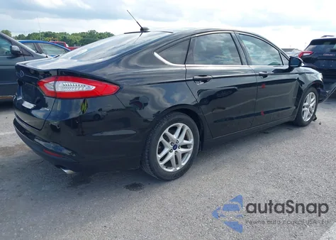 2015 Ford Fusion Se z USA, uszkodzony, nr VIN 1FA6P0H78F5123683